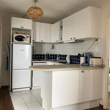 Comme Dans Un Phare Apartment