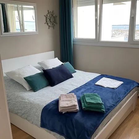 Apartment Comme Dans Un Phare