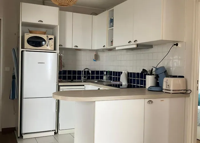 Comme Dans Un Phare Apartment